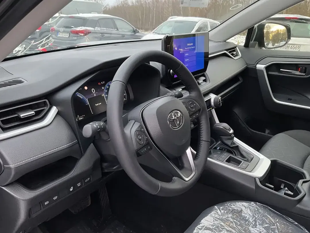 Toyota RAV 4 - Thumbnail 9