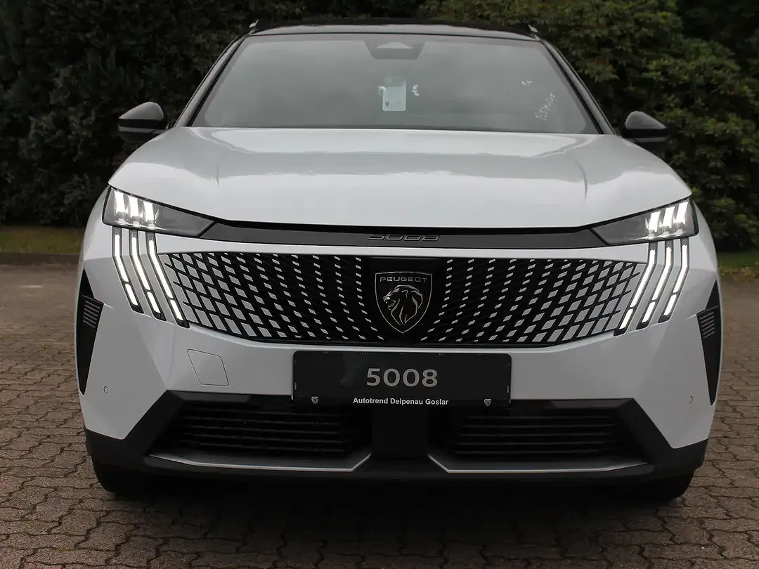 Peugeot 5008 - Thumbnail 2
