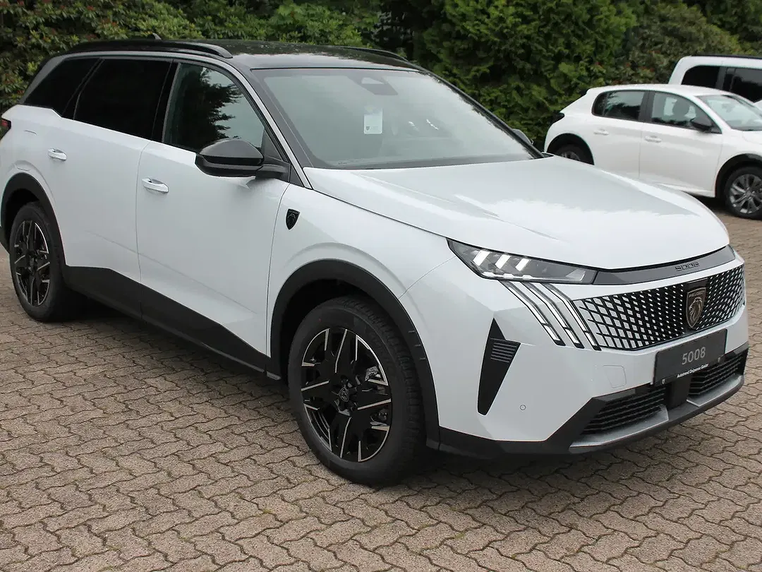 Peugeot 5008 - Thumbnail 3