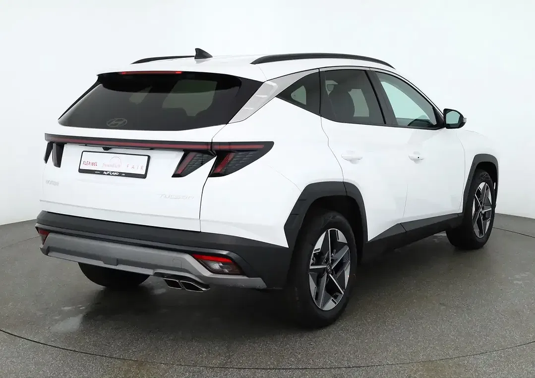 Hyundai TUCSON - Thumbnail 4