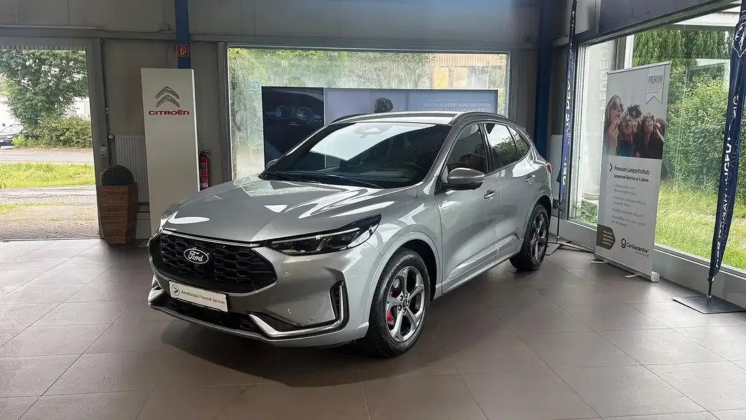Ford Kuga - Thumbnail 1
