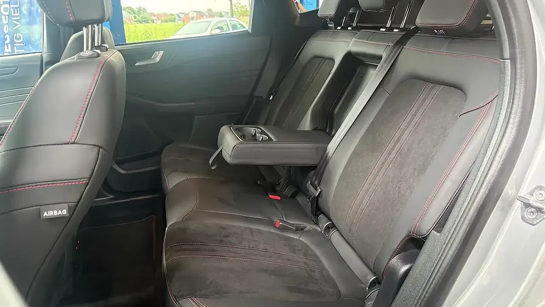 Ford Kuga - Thumbnail 7