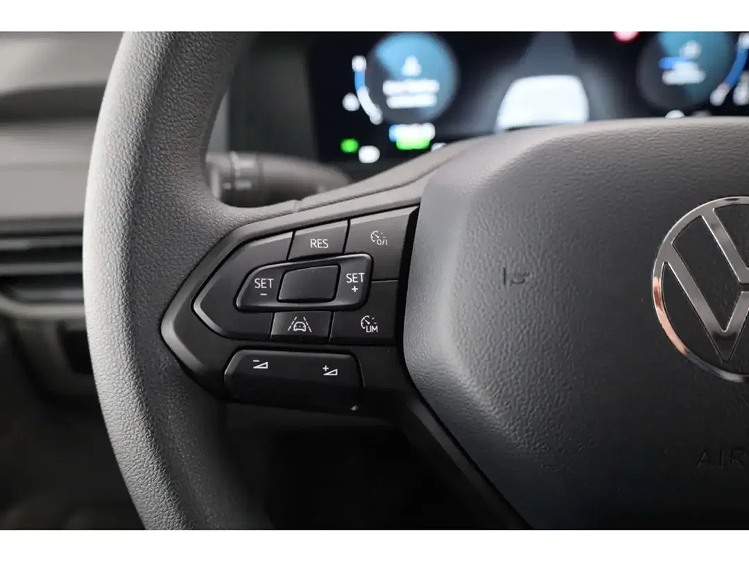 Volkswagen Transporter - Thumbnail 13