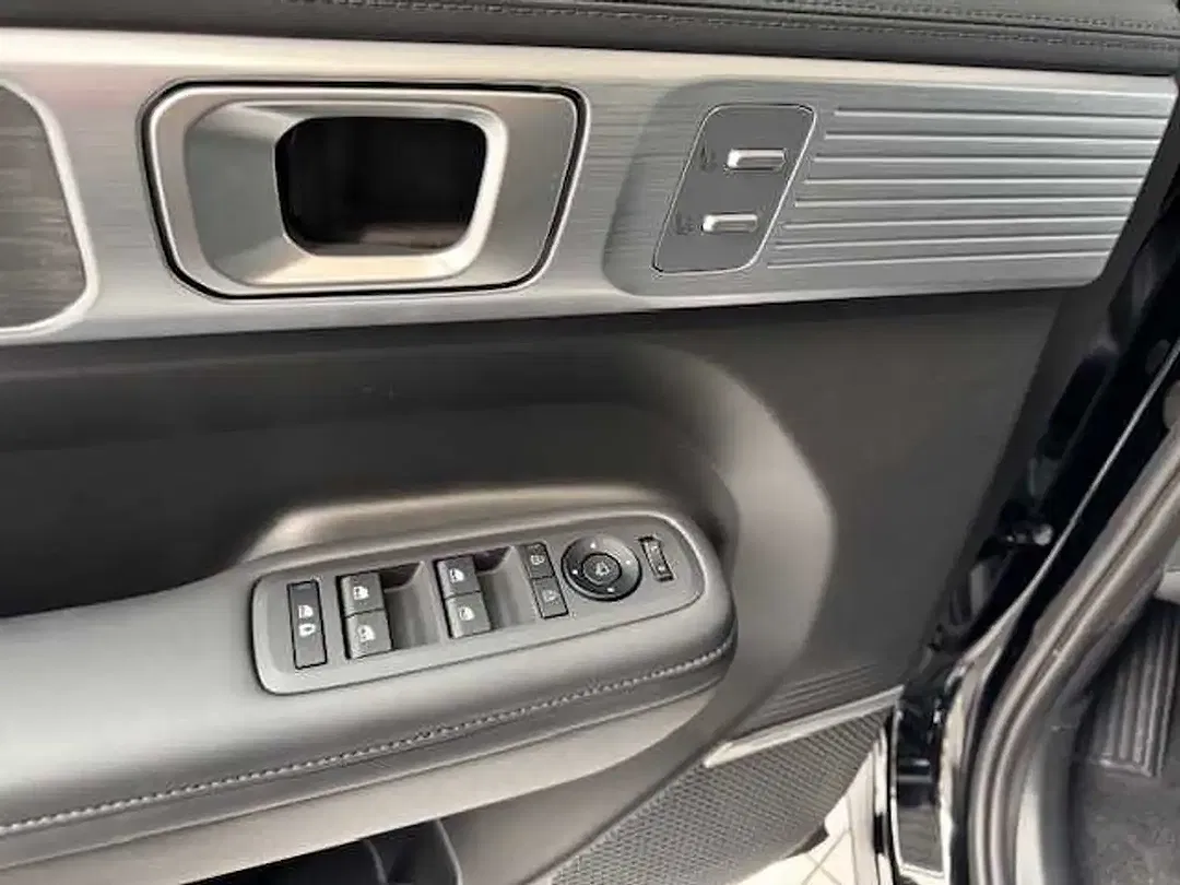 Hyundai SANTA FE - Thumbnail 11