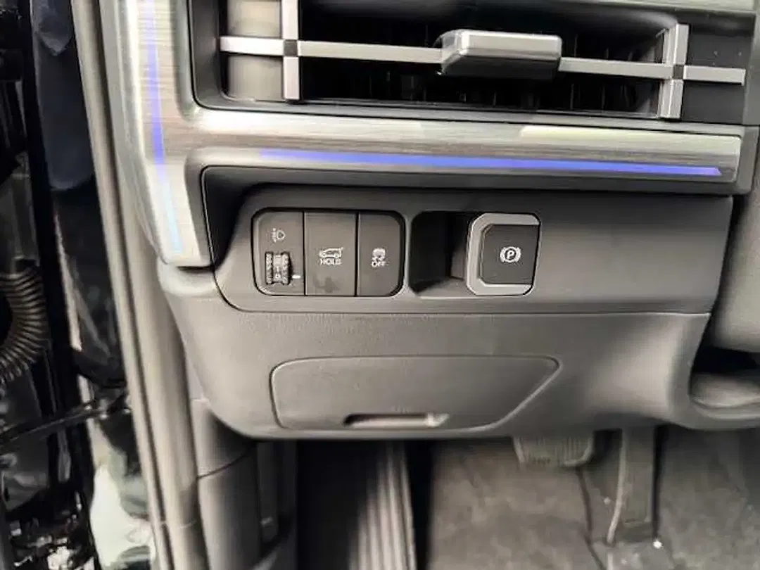 Hyundai SANTA FE - Thumbnail 12