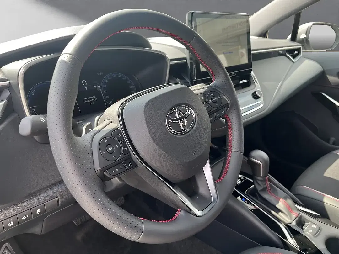 Toyota Corolla - Thumbnail 10
