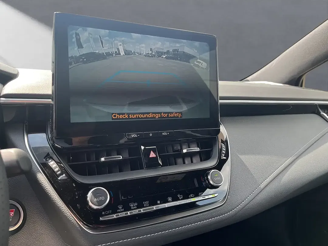 Toyota Corolla - Thumbnail 15