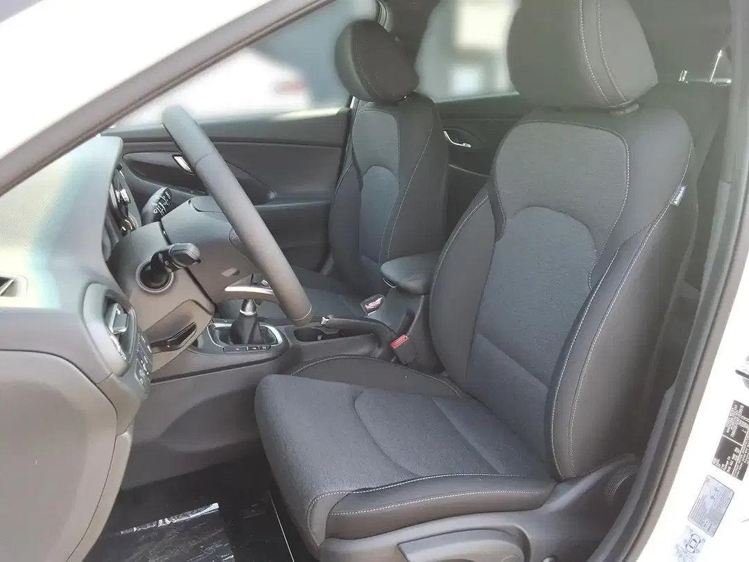 Hyundai i30 - Thumbnail 10
