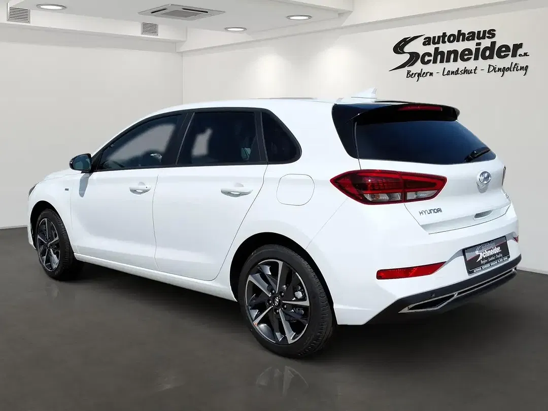 Hyundai i30 - Thumbnail 4