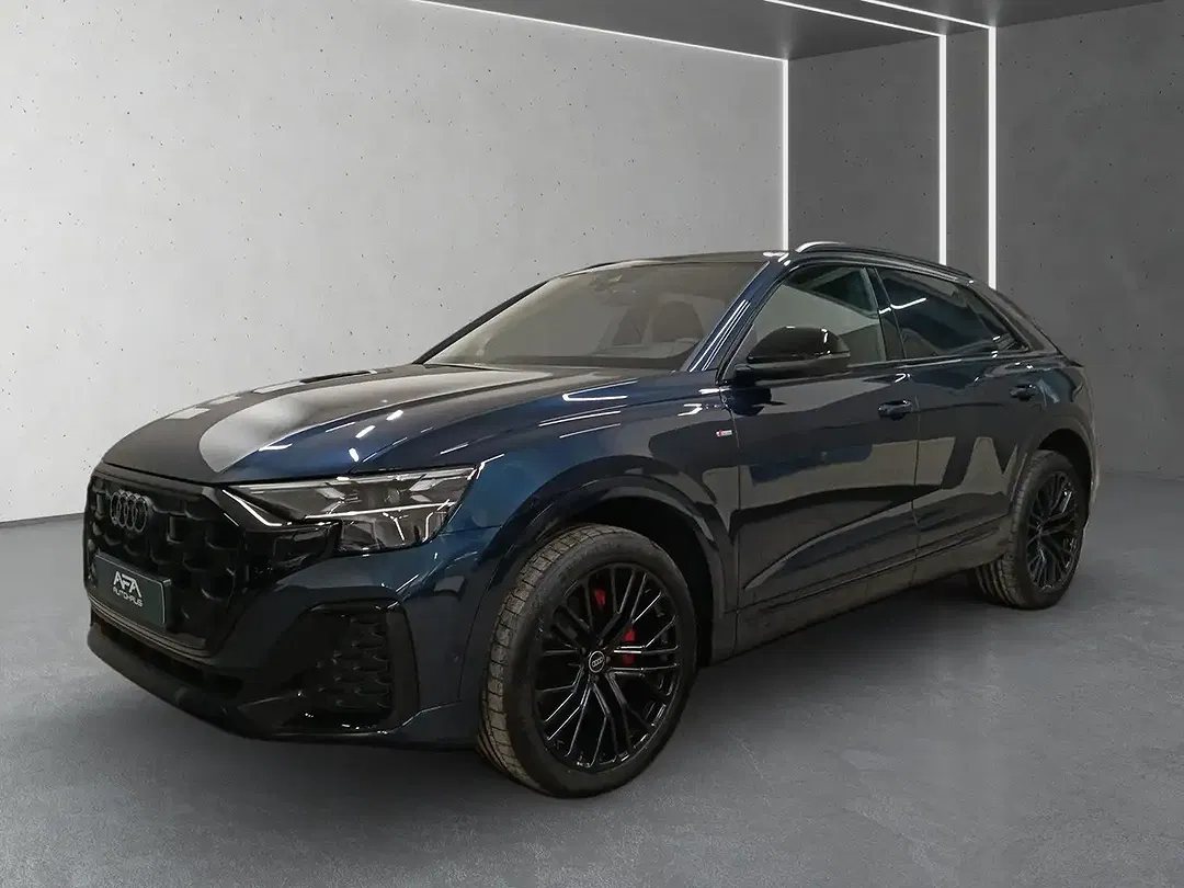 Audi Q8 - Thumbnail 1