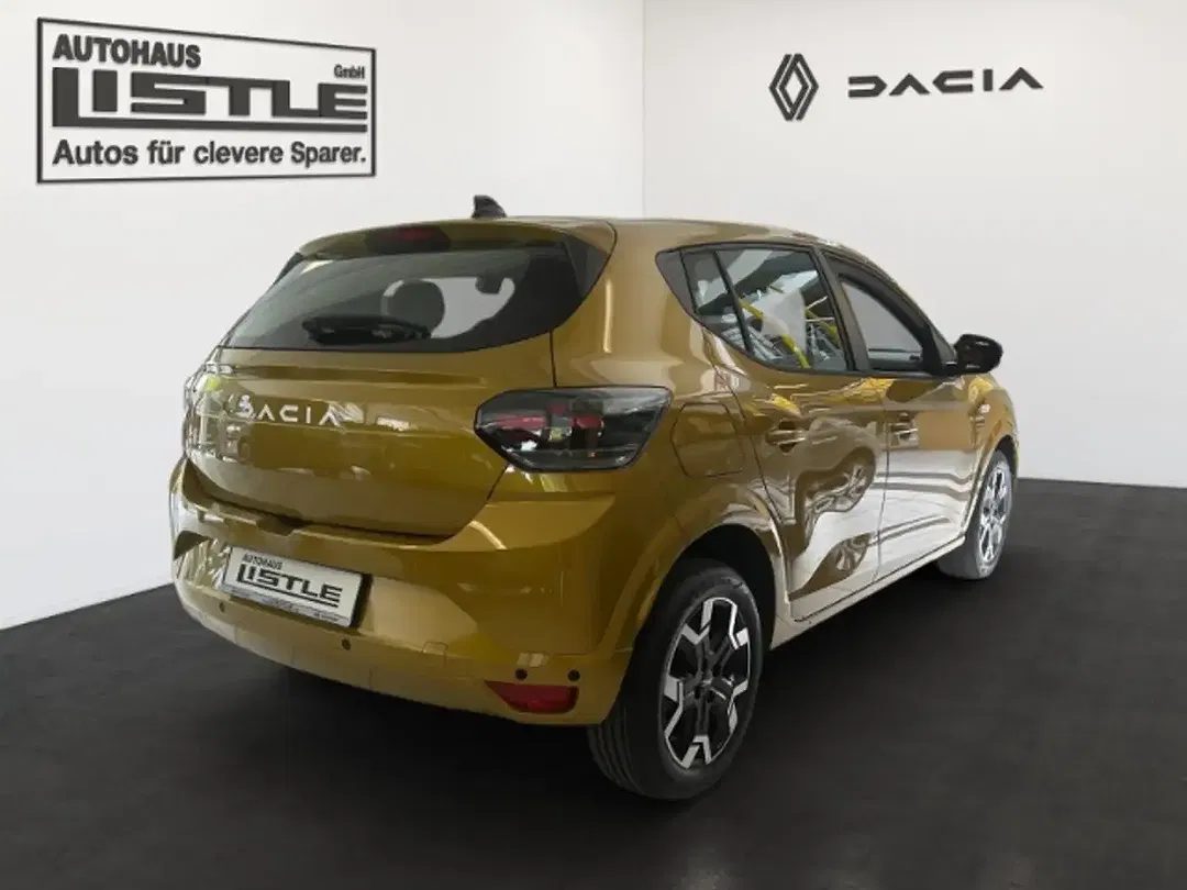 Dacia Sandero - Thumbnail 3