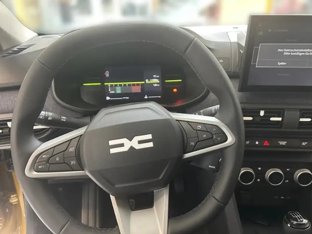 Dacia Sandero - Thumbnail 8
