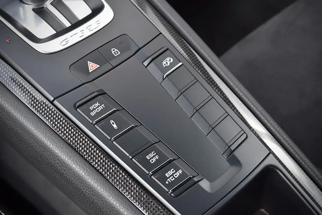Porsche 991 - Thumbnail 15