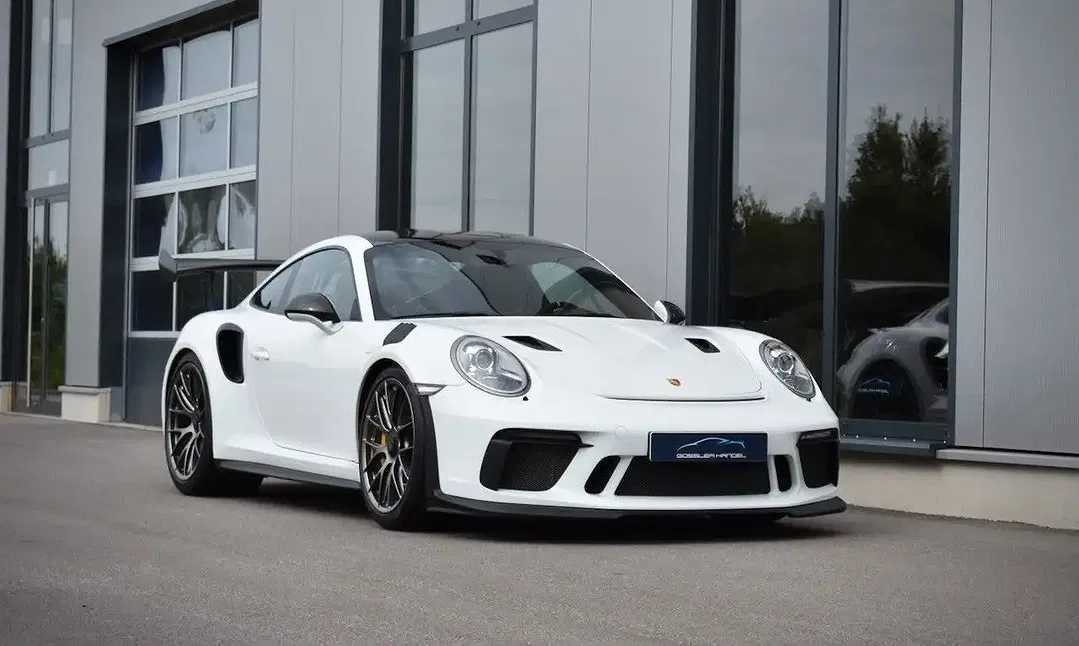 Porsche 991 - Thumbnail 3