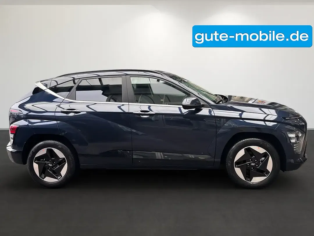 Hyundai KONA - Thumbnail 3