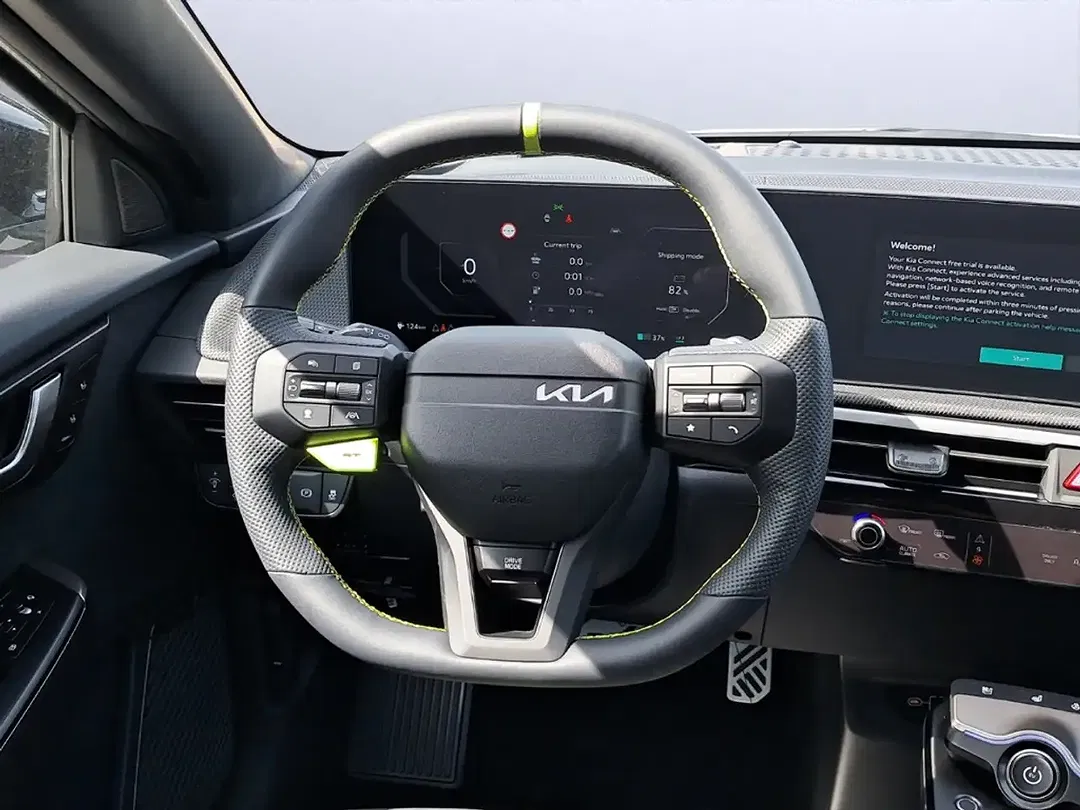 Kia EV6 - Thumbnail 13
