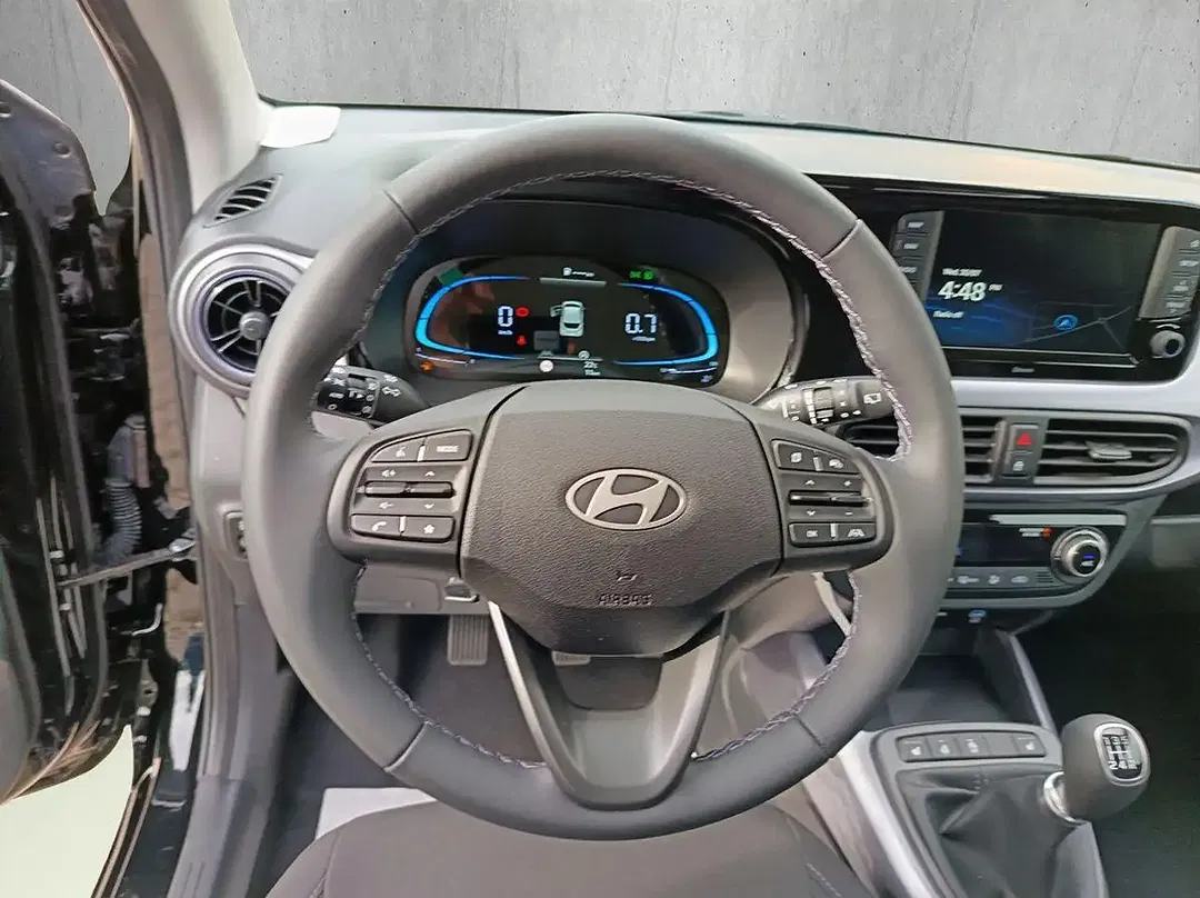 Hyundai i10 - Thumbnail 10