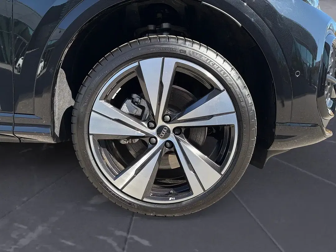 Audi Q5 - Thumbnail 12