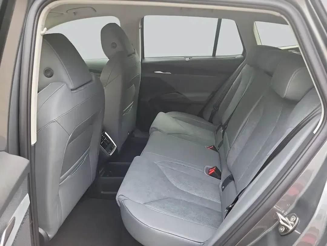 Skoda Enyaq - Thumbnail 11