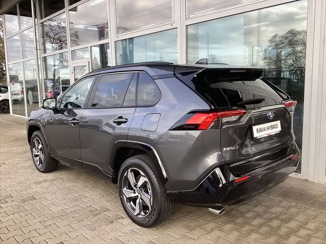 Toyota RAV 4 - Thumbnail 3