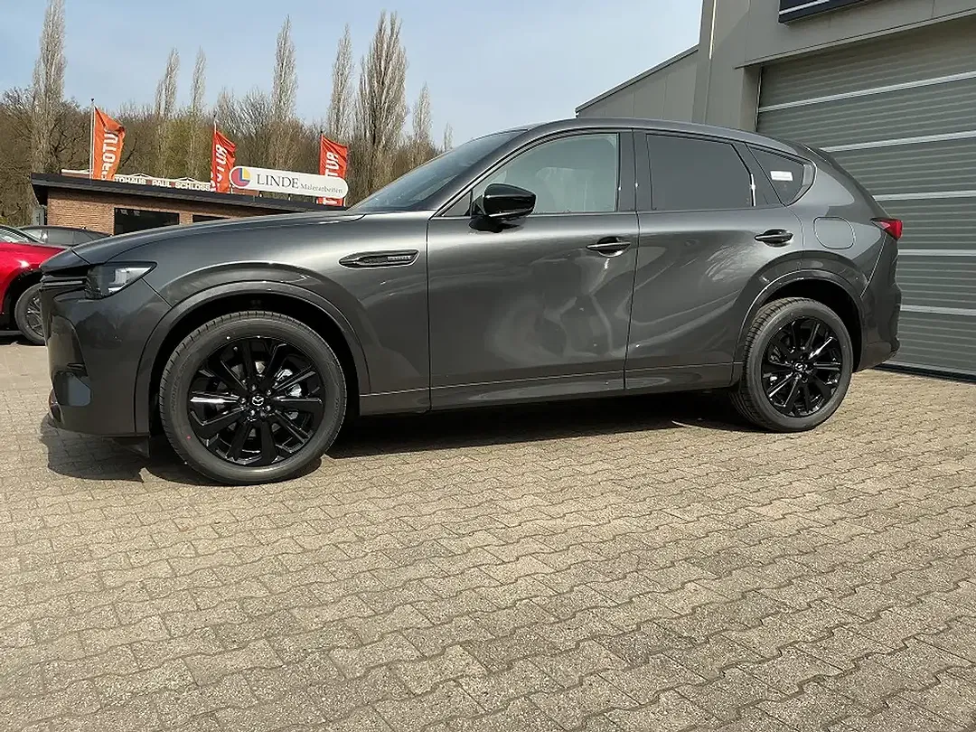Mazda CX-60 - Thumbnail 3