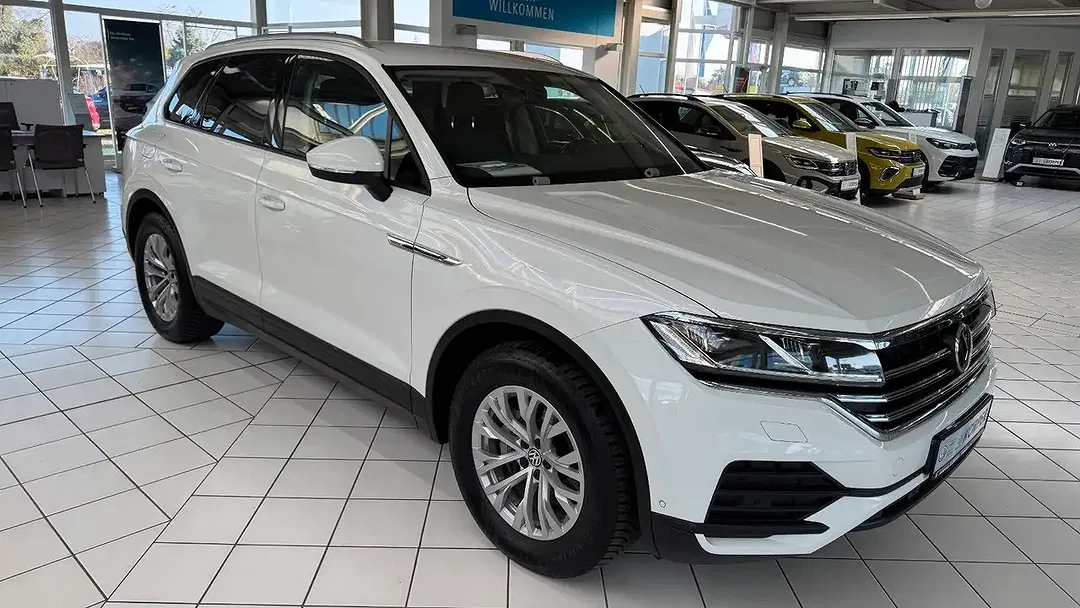Volkswagen Touareg - Thumbnail 7