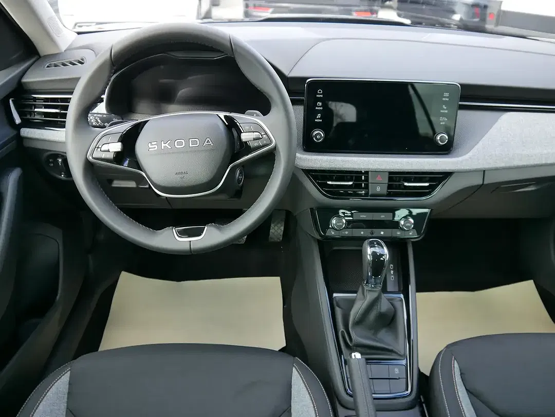 Skoda Kamiq - Thumbnail 11