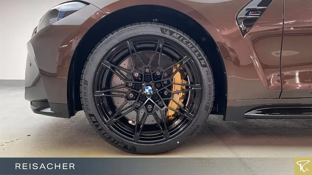 BMW M3 - Thumbnail 3