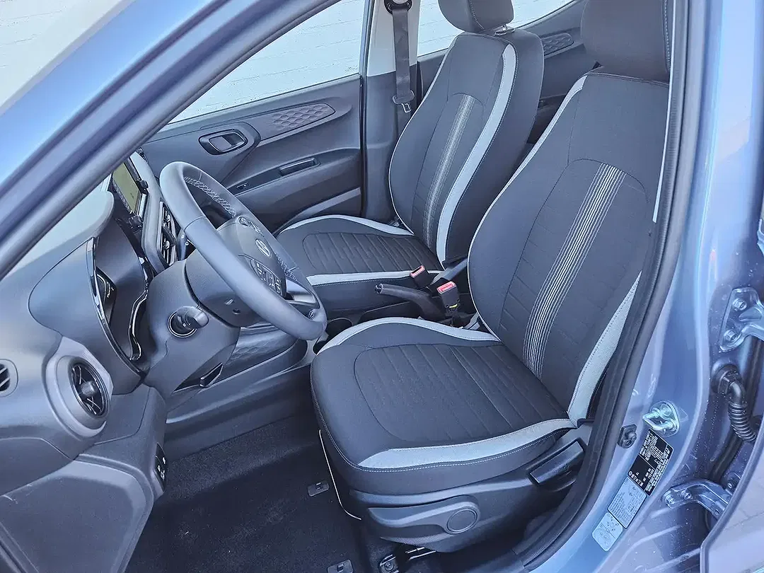 Hyundai i10 - Thumbnail 9