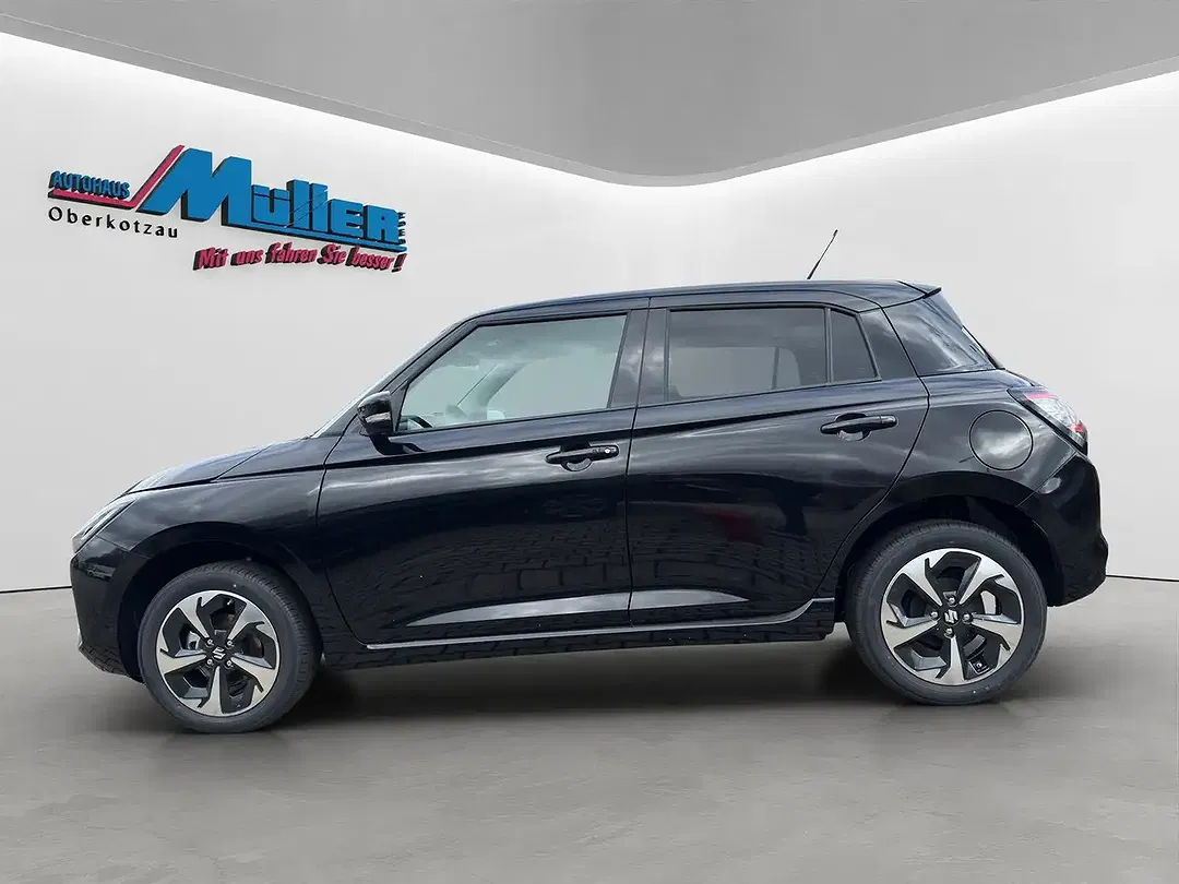 Suzuki Swift - Thumbnail 3