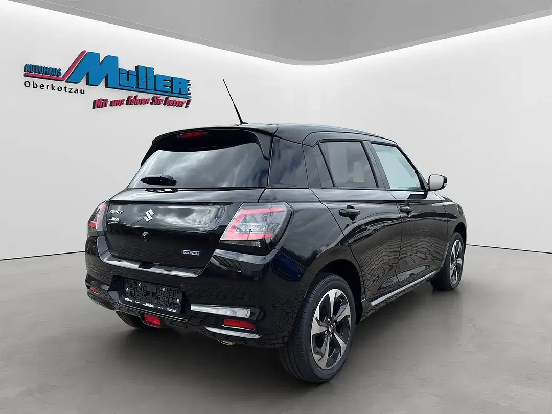 Suzuki Swift - Thumbnail 6