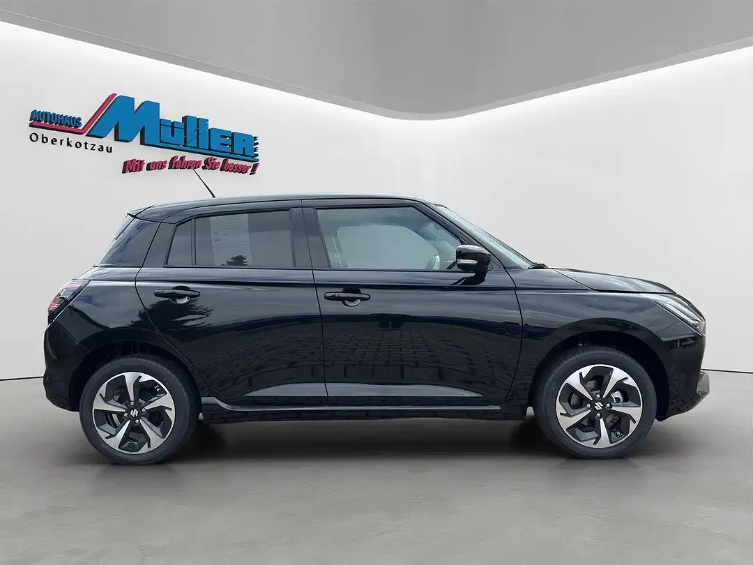 Suzuki Swift - Thumbnail 7