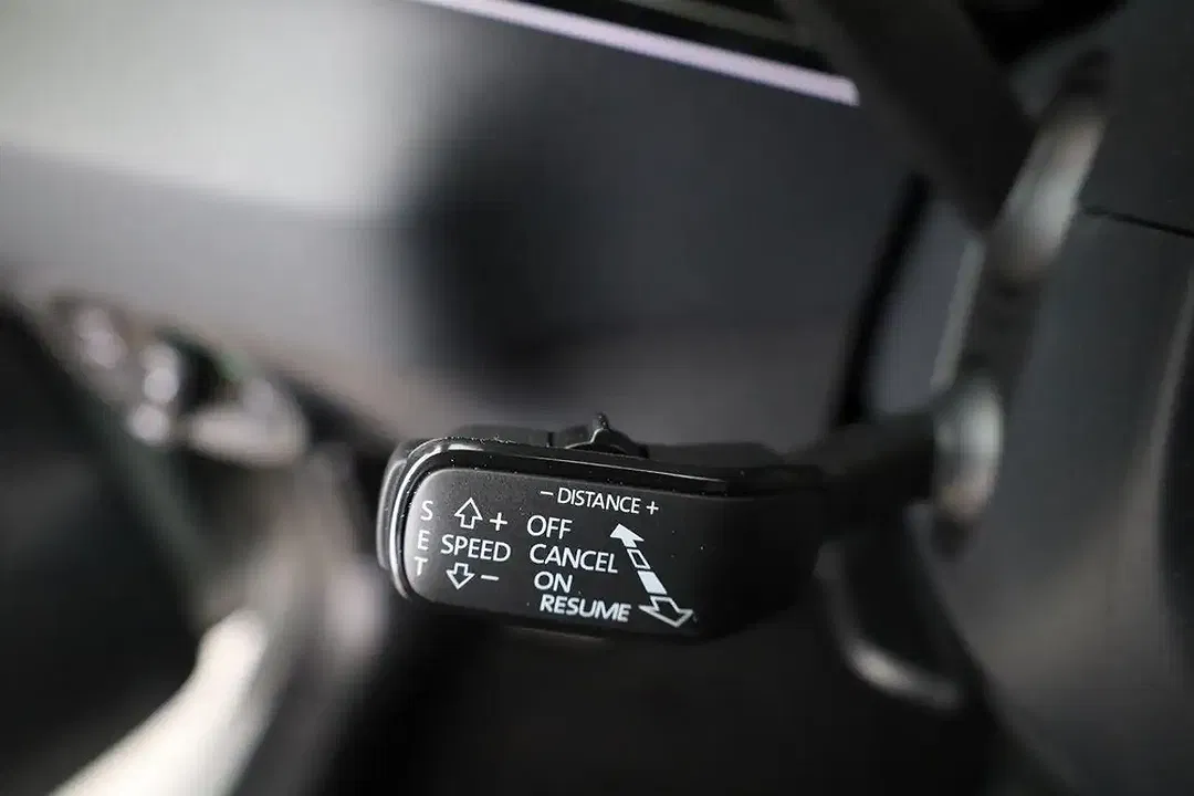 Skoda Karoq - Thumbnail 10