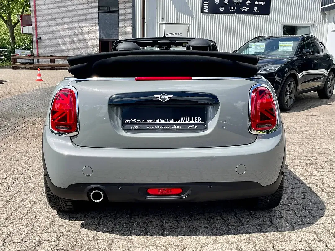 MINI Cooper Cabrio - Thumbnail 10