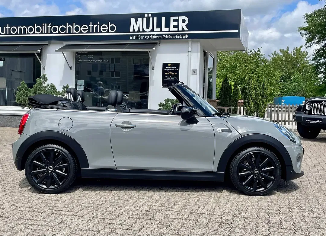 MINI Cooper Cabrio - Thumbnail 12
