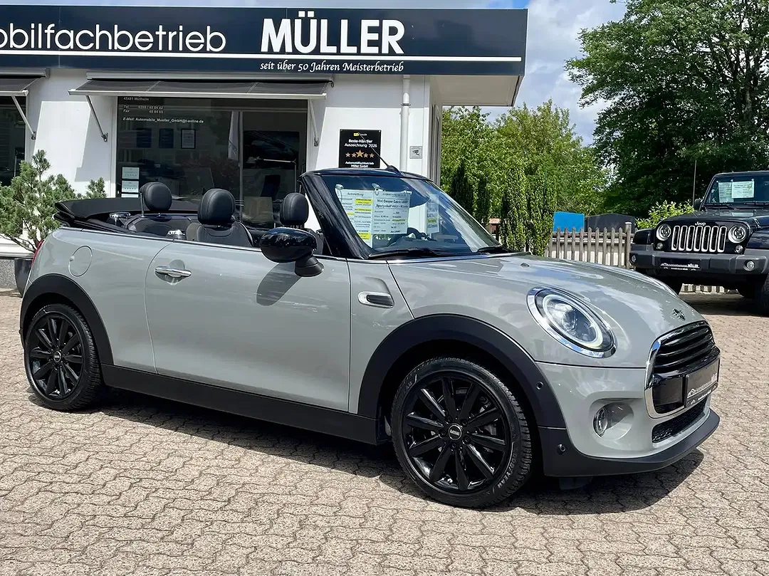 MINI Cooper Cabrio - Thumbnail 13