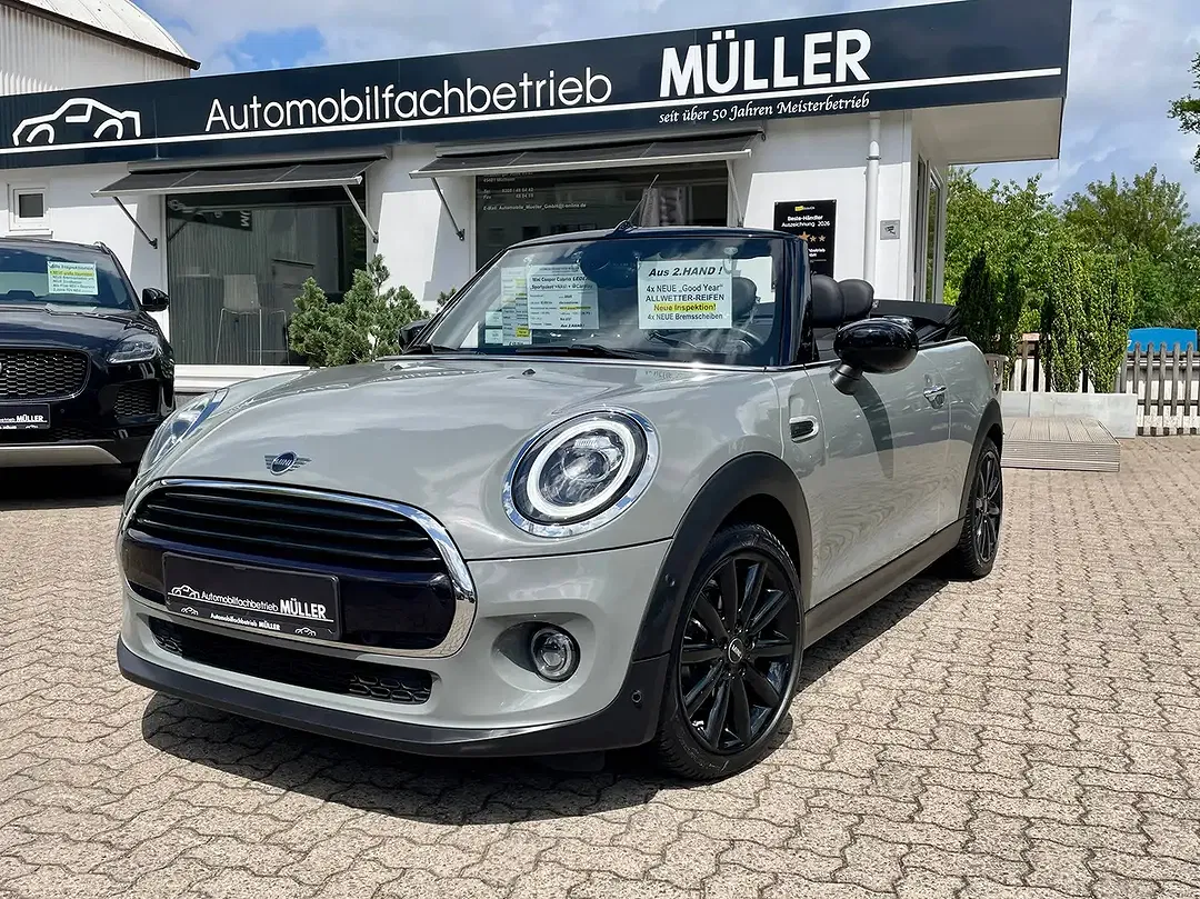 MINI Cooper Cabrio - Thumbnail 4