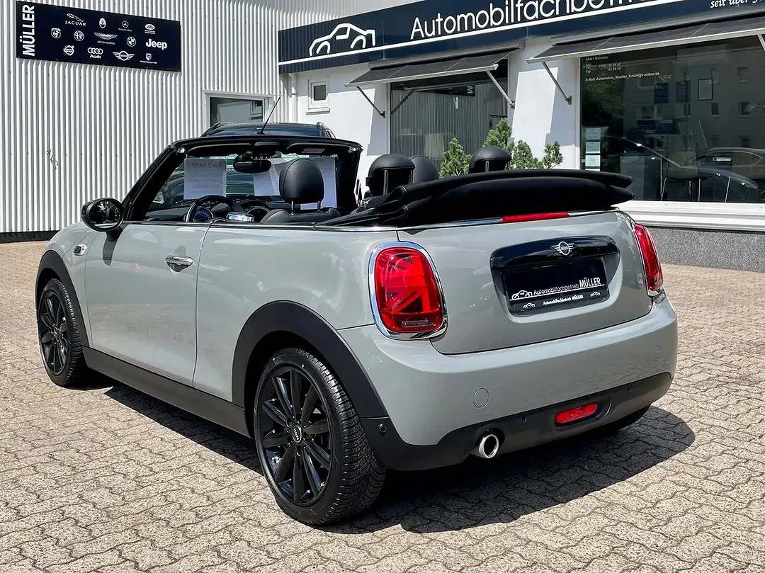 MINI Cooper Cabrio - Thumbnail 8