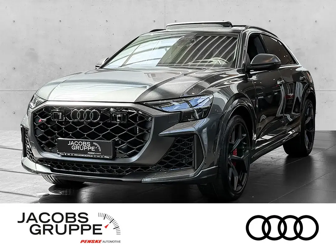 Audi RS Q8 - Thumbnail 1
