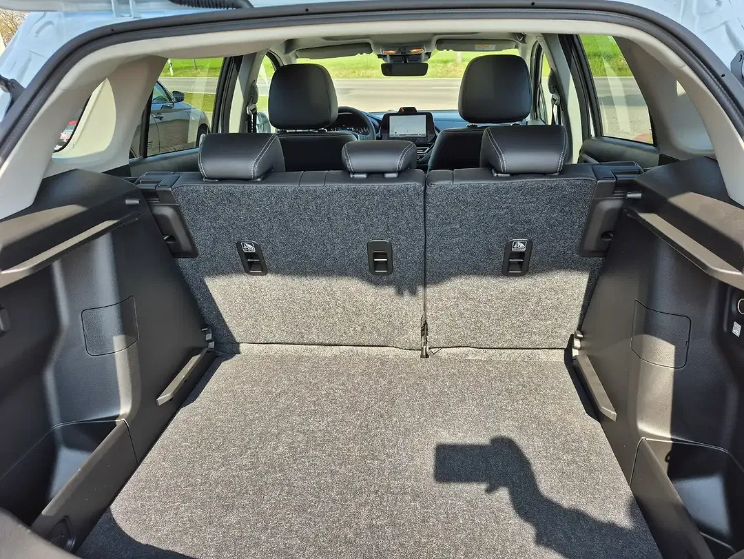 Suzuki S-Cross - Thumbnail 12