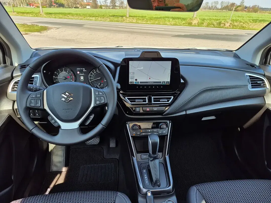 Suzuki S-Cross - Thumbnail 6