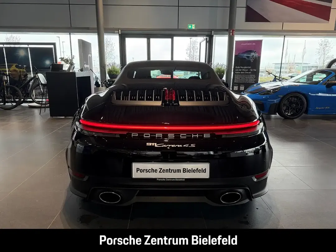 Porsche 992 - Thumbnail 5