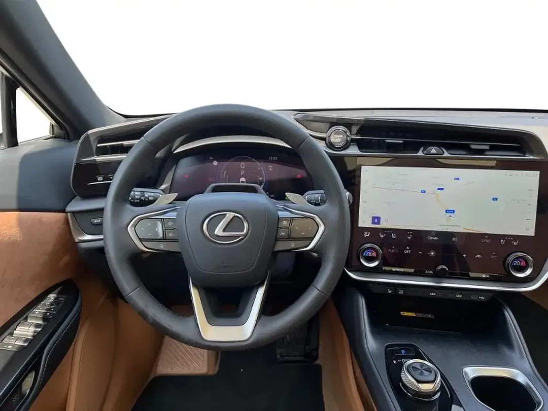 Lexus RZ - Thumbnail 10