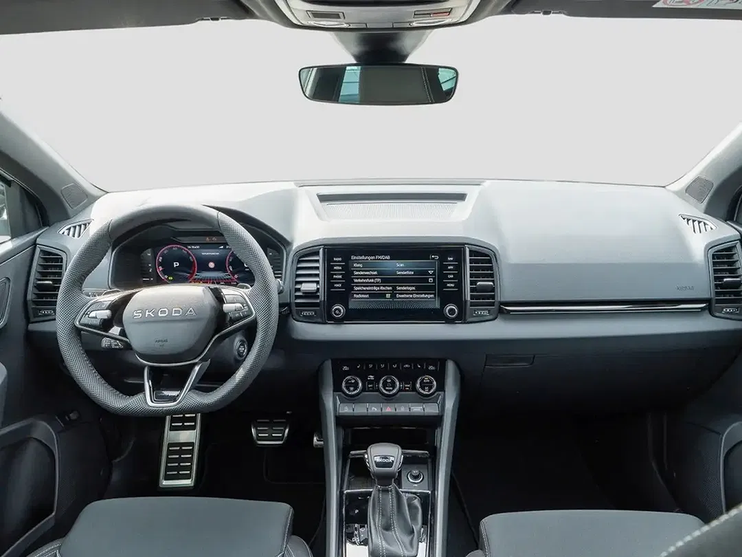 Skoda Karoq - Thumbnail 11