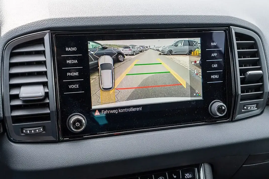 Skoda Karoq - Thumbnail 13