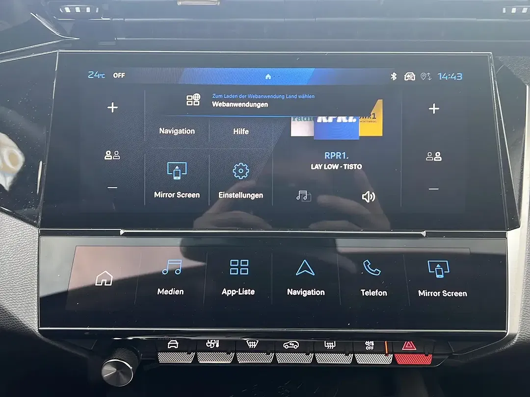 Peugeot 308 - Thumbnail 14