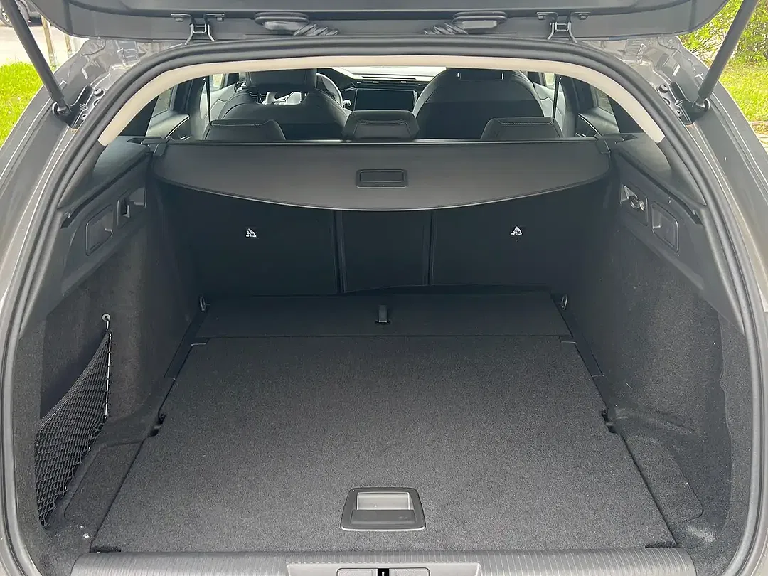 Peugeot 308 - Thumbnail 7