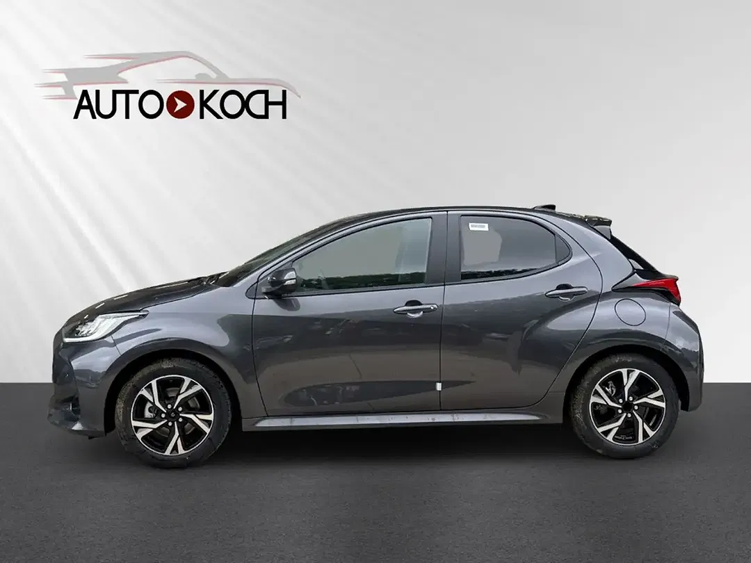 Toyota Yaris - Thumbnail 3