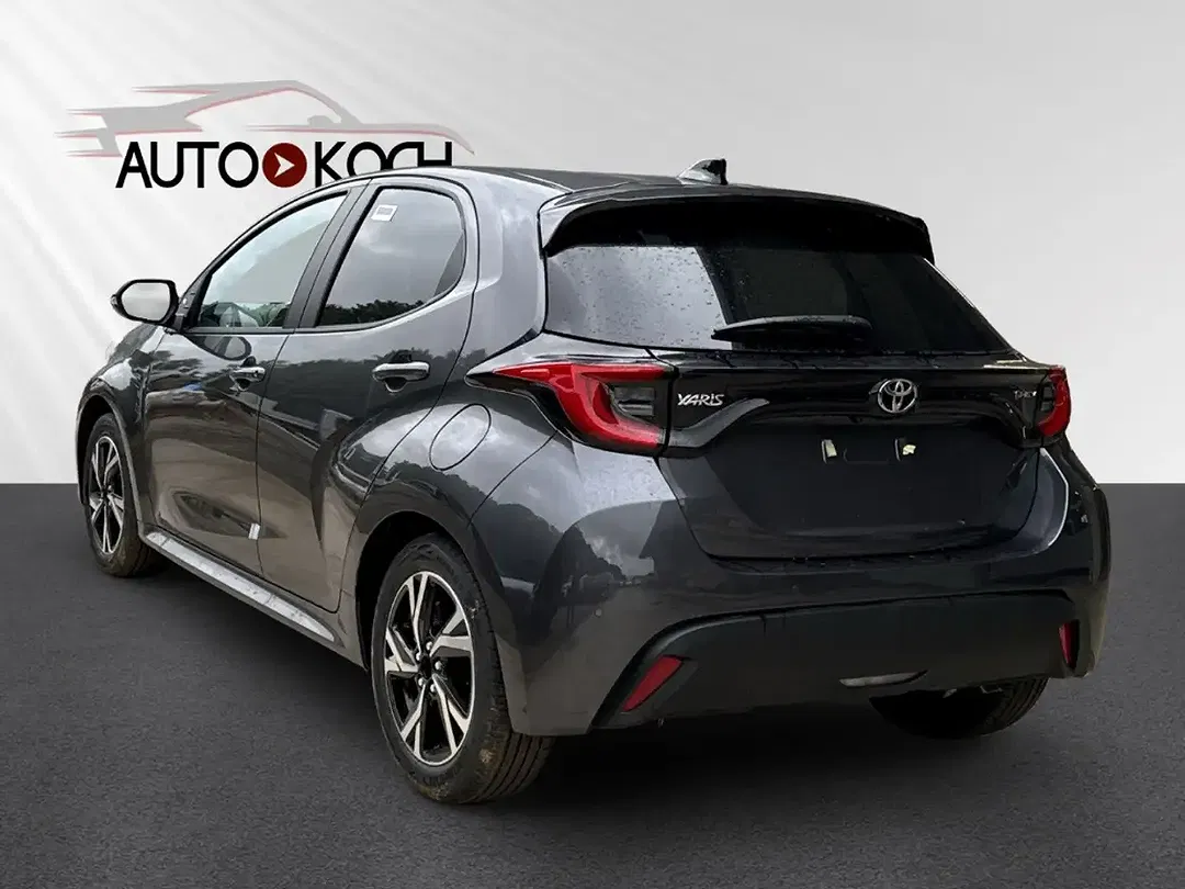 Toyota Yaris - Thumbnail 4