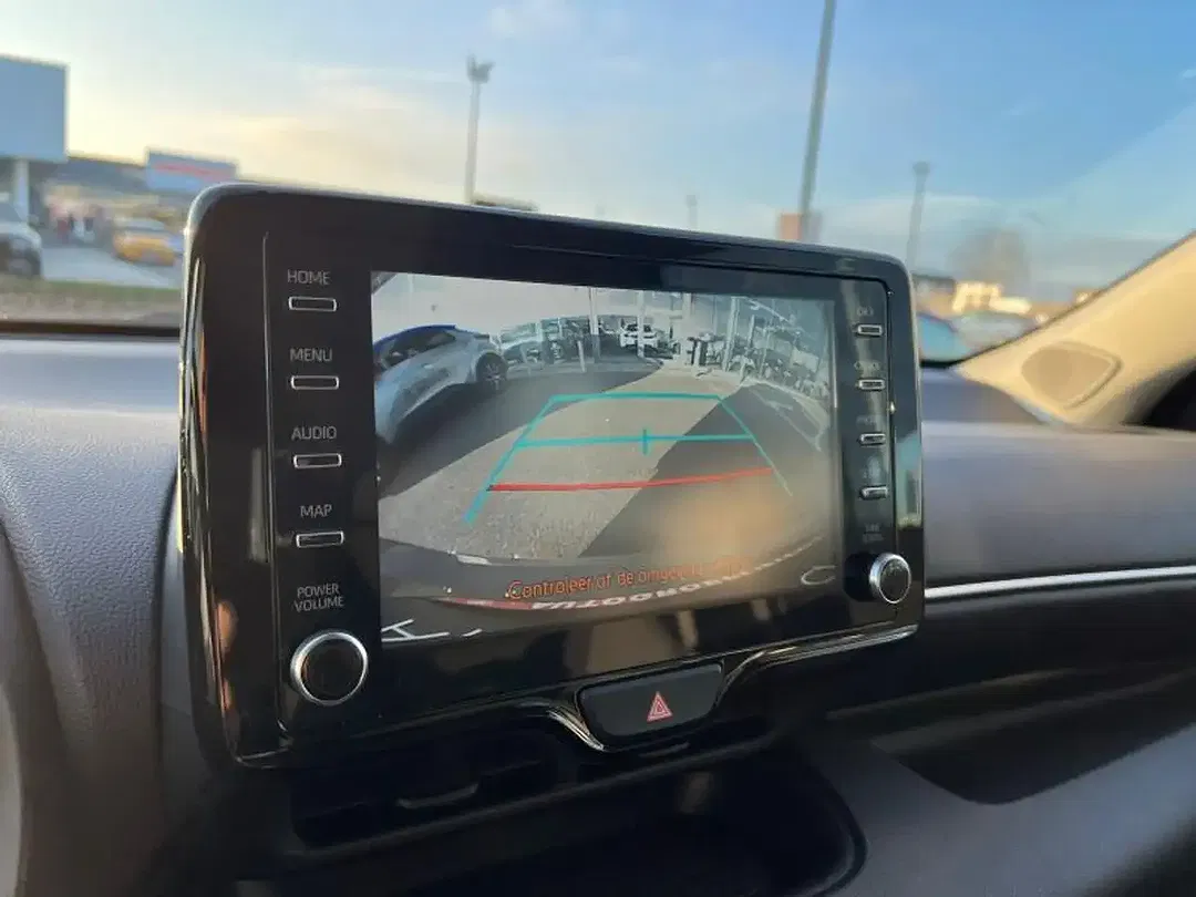 Toyota Yaris - Thumbnail 15